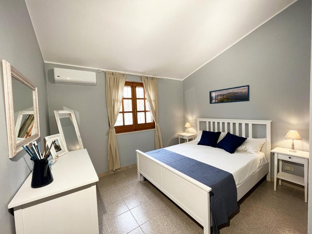 Villa Salmagi - Sardegna Terra Mala Екстер'єр фото
